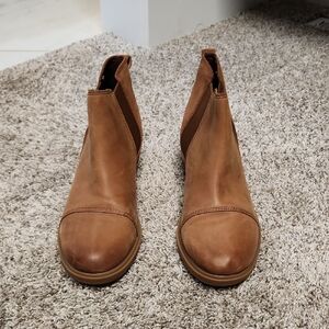 Sorel Tan Suede Ankle Boots